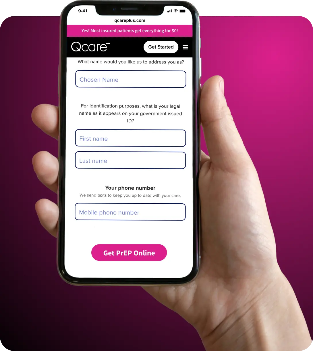 Una mano sosteniendo un teléfono mostrando la facilidad de empezar a utilizar Q Care Plus